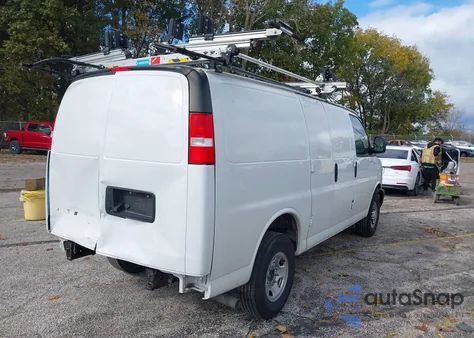 2023 Chevrolet Express Cargo Rwd 2500 Regular Wheelbase Wt z USA, uszkodzony, nr VIN 1GCWGAFP2P1121357